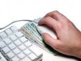 سرقت اینترنتی ۷۰۰ میلیون تومانی کارمند بانک از مشتریان