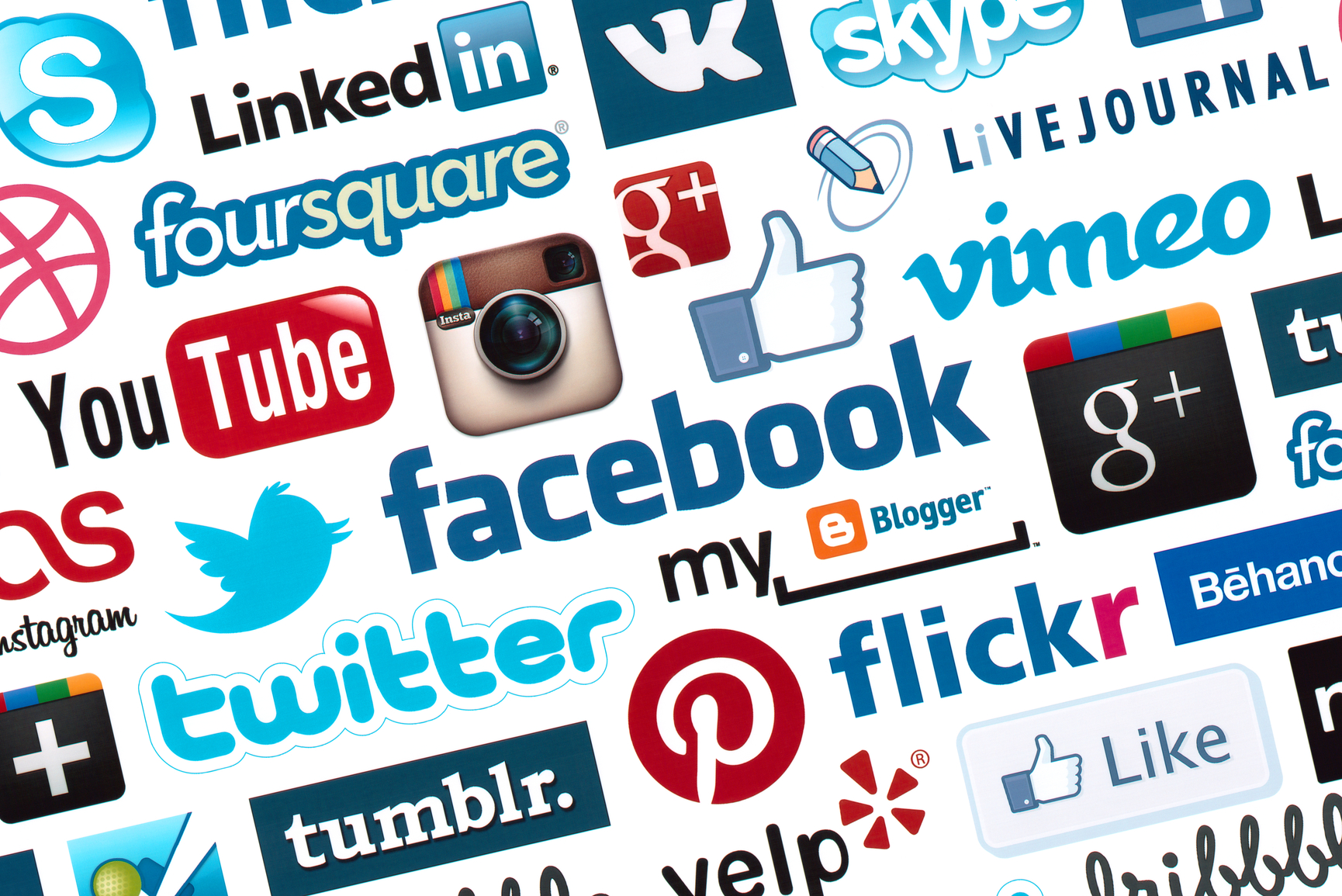افزایش نظارت اف‌بی‌آی بر شبکه‌های اجتماعی