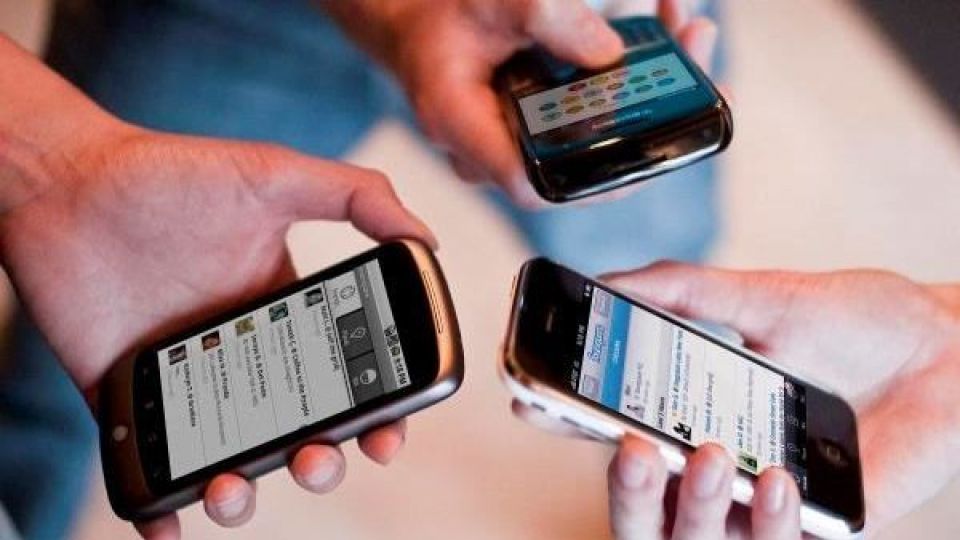 ضریب نفوذ تلفن‌ همراه در کشور به ۱۵۰ درصد رسید