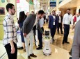 استقبال بازدیدکنندگان از ربات‌ها در جیتکس