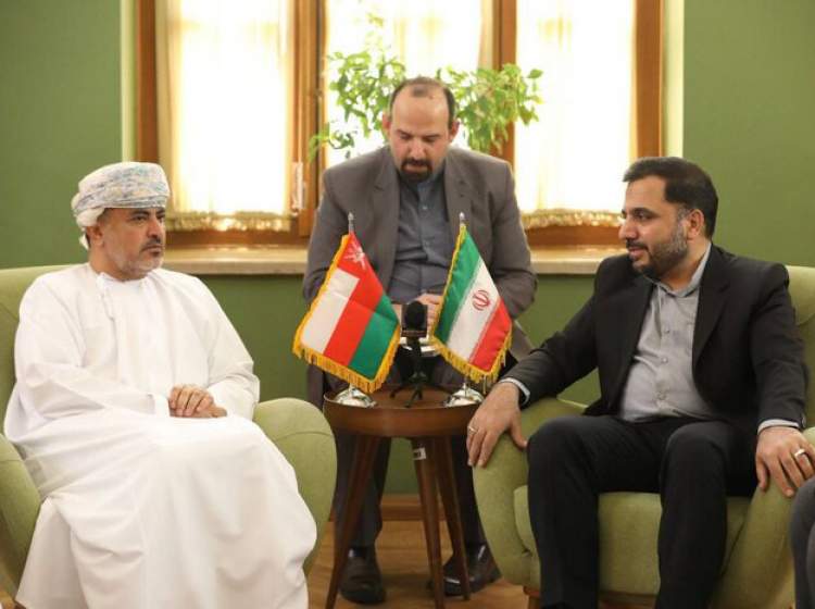 توافق ایران و عمان برای همکاری در زمینه ارتباطات و فناوری اطلاعات