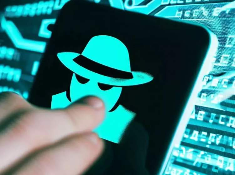 جاسوس‌افزار LetMeSpy به دست هکرها تعطیل شد